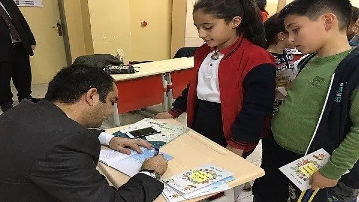 Köseoğlu Genç Kalemlerle Buluştu