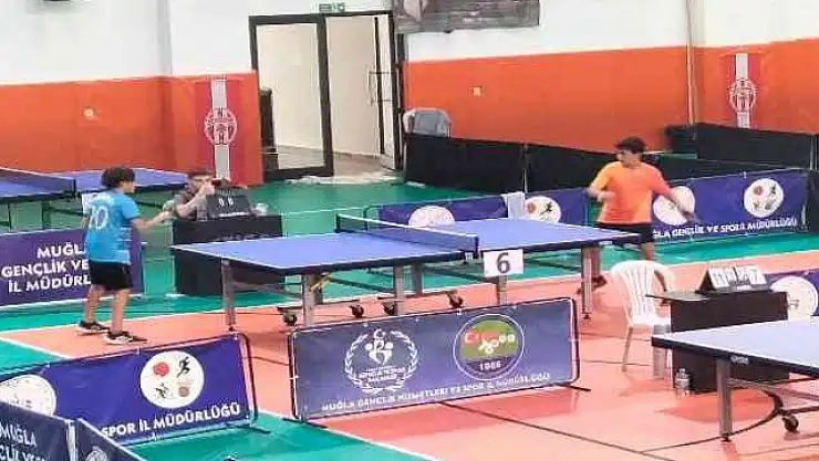 KÖYCEĞİZ'DE 30 AĞUSTOS ZAFER KUPASI MASA TENİSİ TURNUVASI YAPILDI