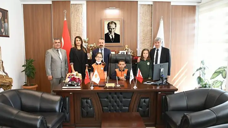 Köyceğiz'de Başkan Ceylan'ın koltuğuna Bekir Dalaman oturdu