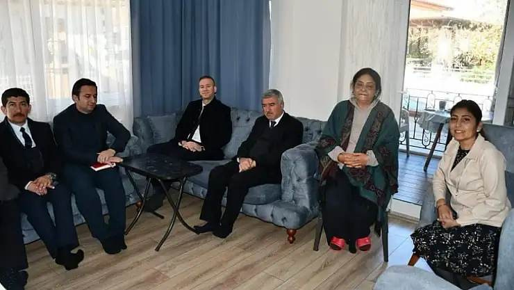 Köyceğiz'de Depremzede Aileler Ziyaret Edildi