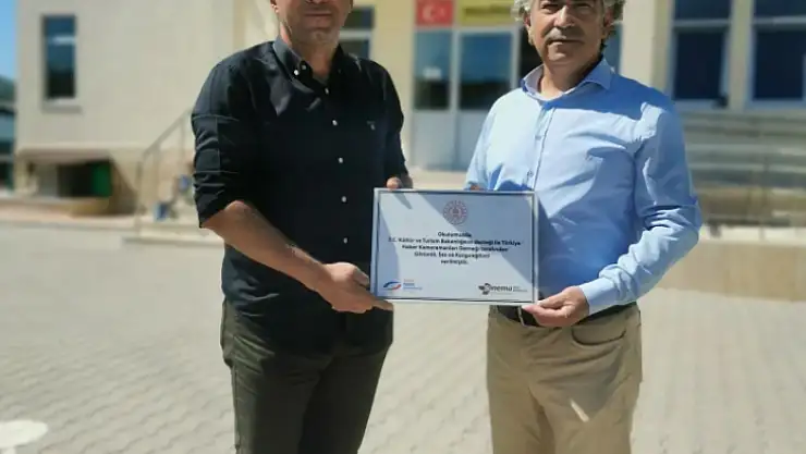 KÖYCEĞİZ'DE ÖĞRENCİLERE GÖRÜNTÜ, SES VE KURGU EĞİTİMİ VERİLDİ