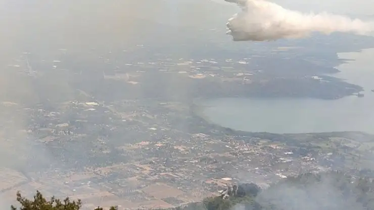 Köyceğiz'de yangın devam ediyor