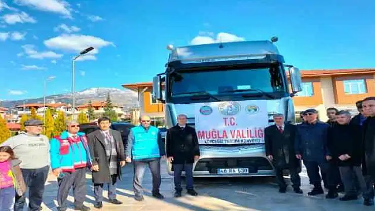 KÖYCEĞİZ'DEN DEPREMZEDELER İÇİN YARDIM TIRI GÖNDERİLMEYE DEVAM EDİYOR