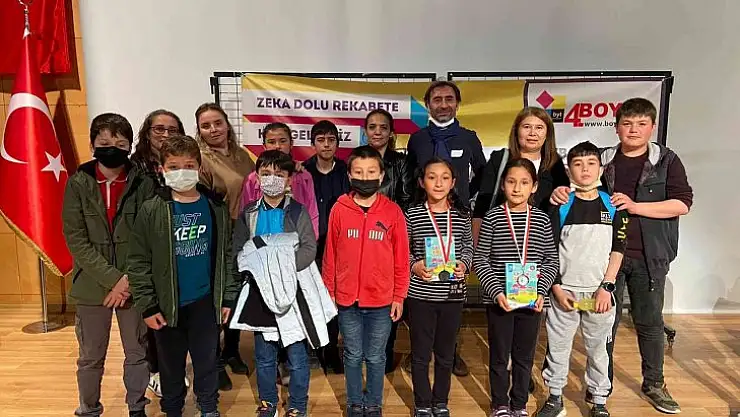 Köyceğizli öğrenciler akıl ve zekâ oyunlarında 2 üçüncülük kazandı