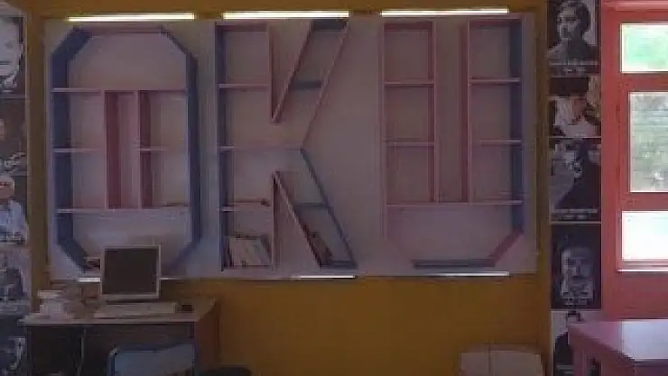 Kütüphane Var, Kitap Yok