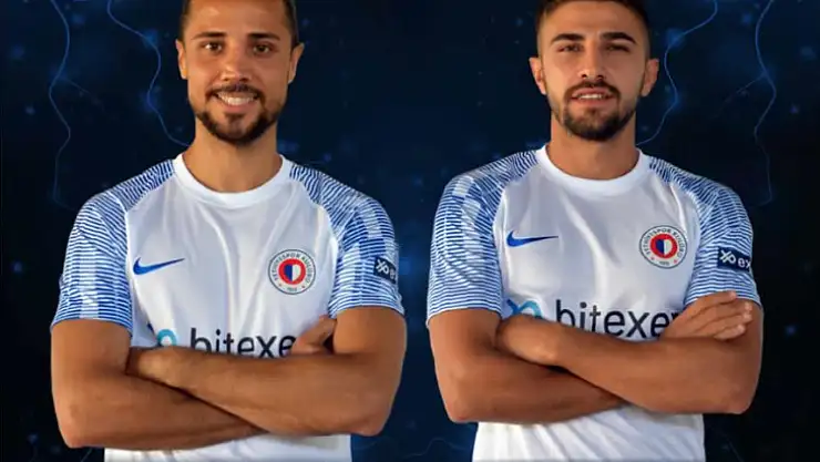 LACİVERT BEYAZLILAR 2 FUTBOLCU İLE YOLLARINI AYIRDI