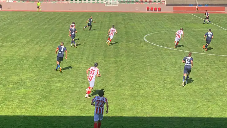 Lacivert beyazlılar sahadan 3-1 mağlup ayrıldı