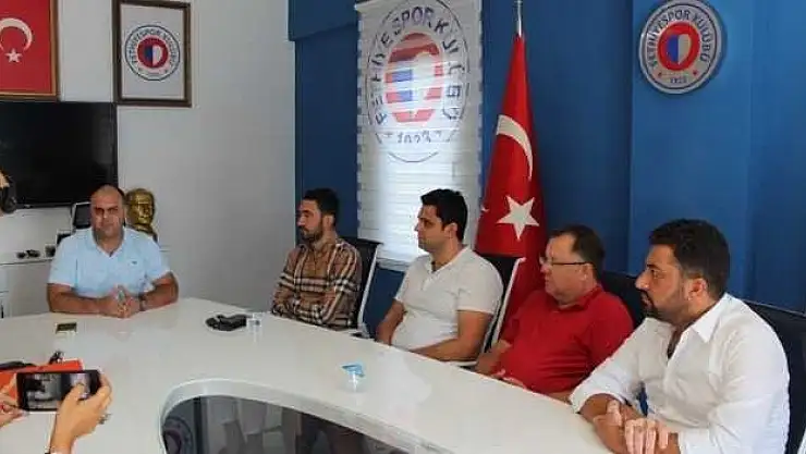 'LEVENT ERİŞ'  GÖREVİNİN  BAŞINDA'DIR