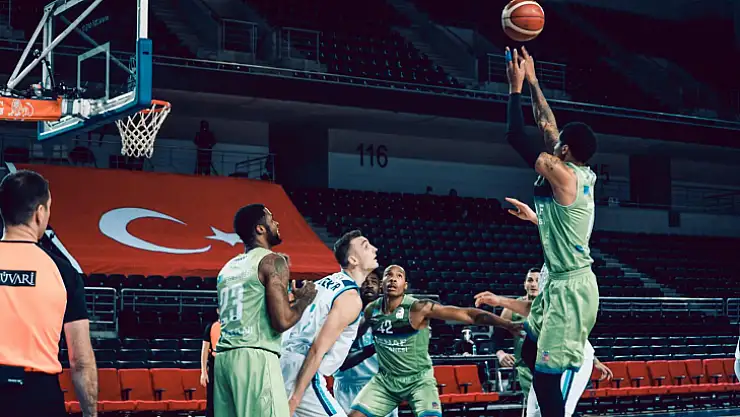 LH Fethiye Belediyespor Türk Telekom'a mağlup oldu 87-75