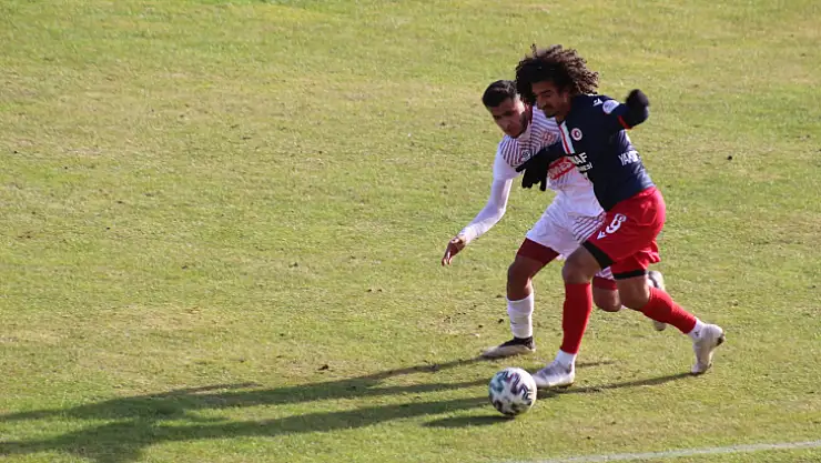 Lider, eli boş dönüyor 1-0