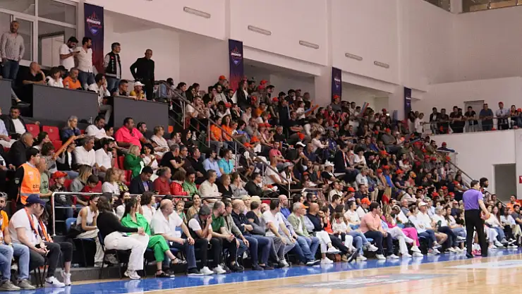 'Maçlarımızın kendi salonumuzda izlemesini istiyoruz'