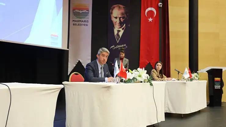 MARMARİS BELEDİYE BAŞKANI OKTAY: 'KİMSE SİYASET PEŞİNDE KOŞMASIN'