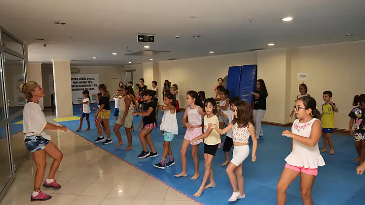 Marmaris Belediyesi'nden Spora Yatırım, Sporcuya Destek