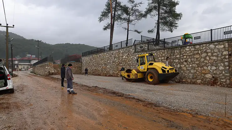 Marmaris Çetibeli Mahallesi'ne meydan yapılıyor