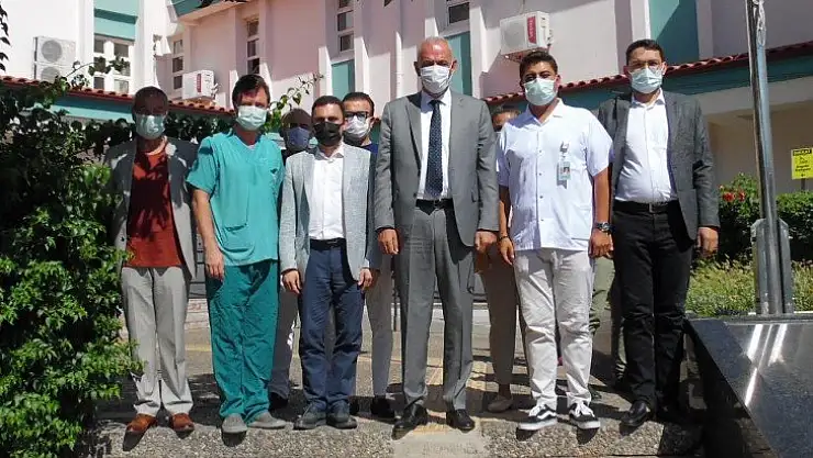 Marmaris Kaymakamı Aksoy, Halkla Yüz Yüze Bayramlaştı