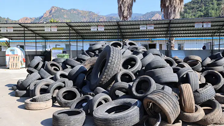 Marmaris'te 45 Bin Araç Lastiği Çöp Olmaktan Kurtuldu