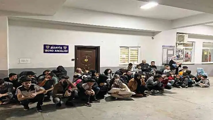 MARMARİS'TE 85 DÜZENSİZ GÖÇMEN YAKALANDI