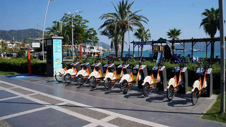 MARMARİS'TE BİSİKLET KULLANICILARI YOLDA KALMAYACAK