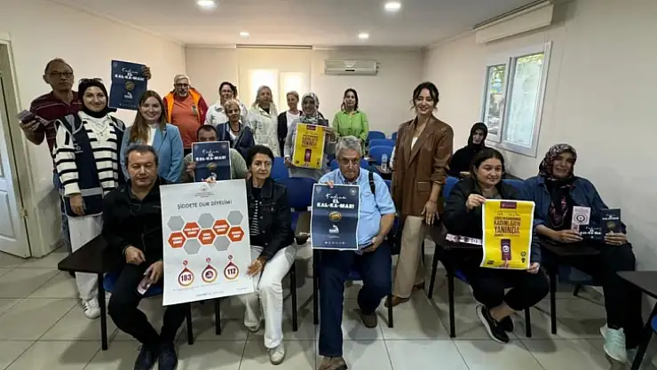 Marmaris'te polisler 'kadına el kalkamaz' dedi