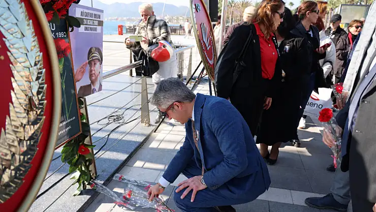 Marmaris'te Uğur Mumcu Törenle Anıldı