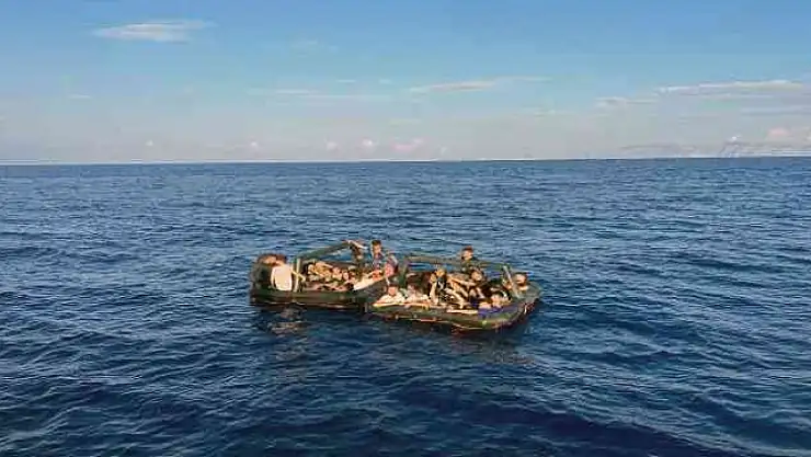 MARMARİS VE DATÇA'DA 126 GÖÇMEN KURTARILDI