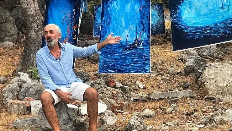 Mavi Kokulu Çamaşırlar Sergisi Göz Kamaştırdı