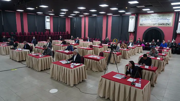 MECLİS TOPLANTISININ GÜNDEMİ DEPREMZEDELER OLDU