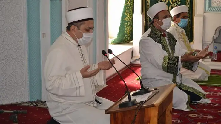 Mehmet Akif Ersoy ve Şehitlerimiz için mevlit-i şerif okutuldu