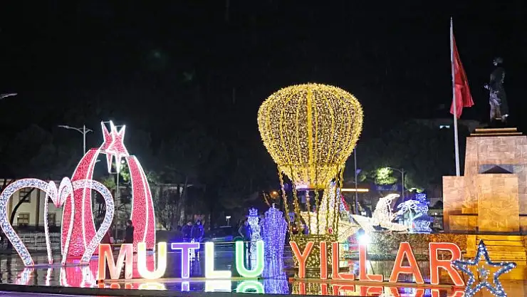 Menteşe'nin Cadde Ve Sokakları Işıl Işıl