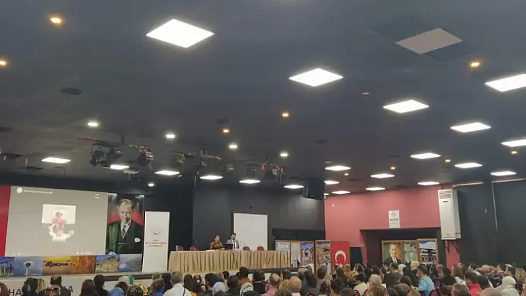 MİLAS'TA 'KORUYUCU AİLE' TOPLANTISI DÜZENLENDİ