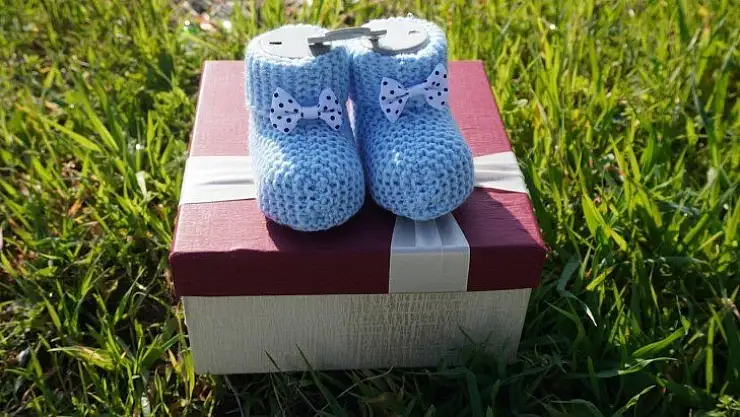 Milas'ta yeni yıl hediyesi, bir patik bir kitap olacak