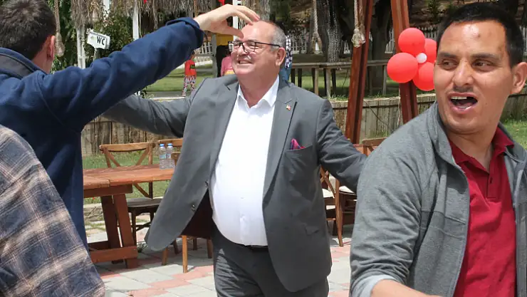 Milletvekili Mehmet Demir,Engelli Vatandaşlarla bir Araya Geldi