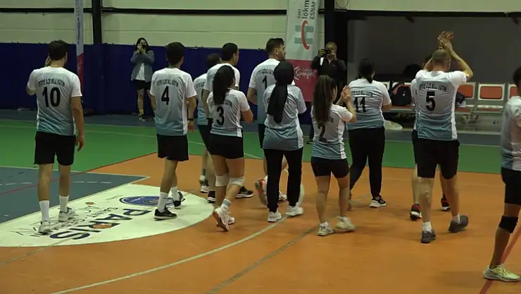 Milli Eğitim Müdürlüğü  Turnuvanın Şampiyonu Oldu