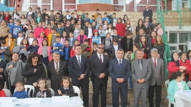 Minik Kalemler İmza Günü Düzenlendi 