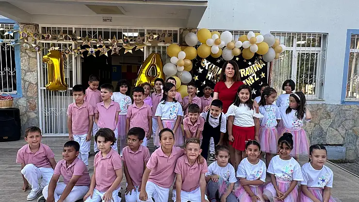 Minik Öğrencilerden Velilerine Duygu Dolu Okuma Bayramı