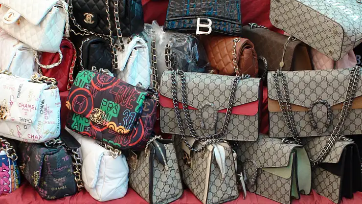 MODANIN NABZI BURADA ATIYOR