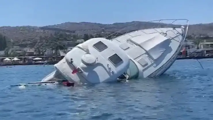 Motoryat Dakikalar İçerisinde Sulara Gömüldü