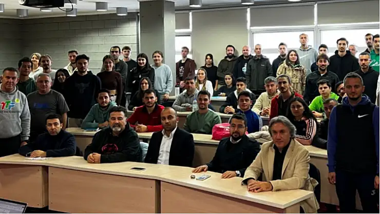 MSKÜ'de tenis antrenörlük kursu başladı