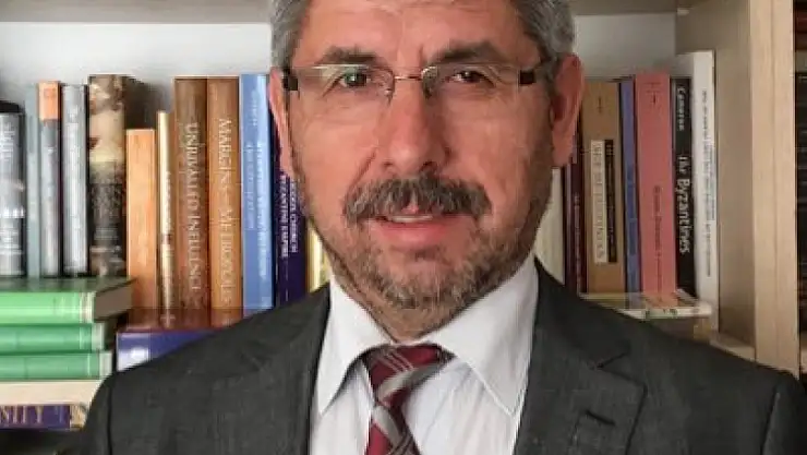 MSKÜ REKTÖRLÜĞÜNE PROF. DR. TURHAN KAÇAR ATANDI