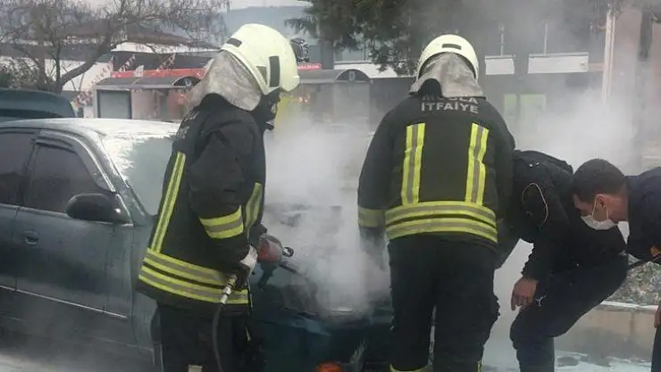 Muğla'da araç yangını