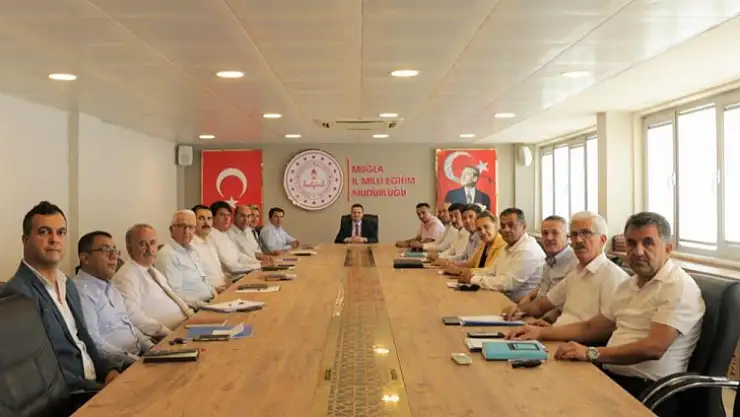 Muğla'da eğitim yöneticileri yeni eğitim öğretim yılı hazırlıklarını değerlendirdi
