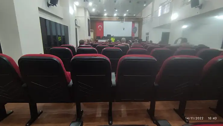 Muğla'da fahri trafik müfettişlerine eğitim verildi