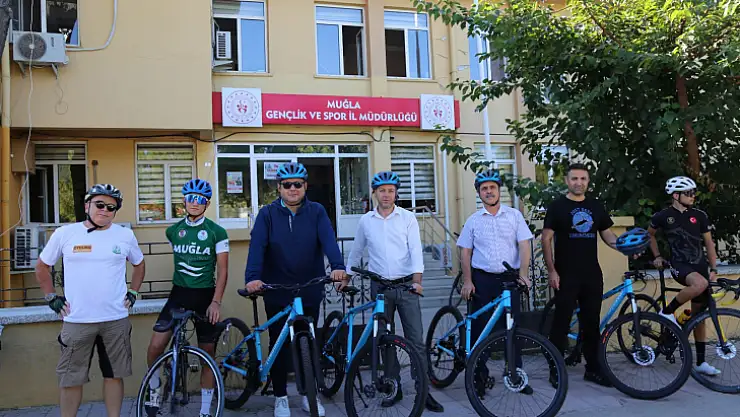MUĞLA'DA İŞE BİSİKLET İLE GİTTİLER