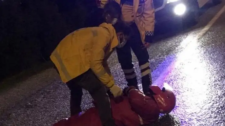 Muğla'da kar yağışı motorlu kuryelerin kabusu oldu