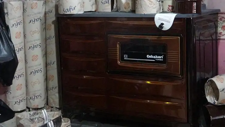 Muğla'da odun ve kömür sobalarına ilgi arttı