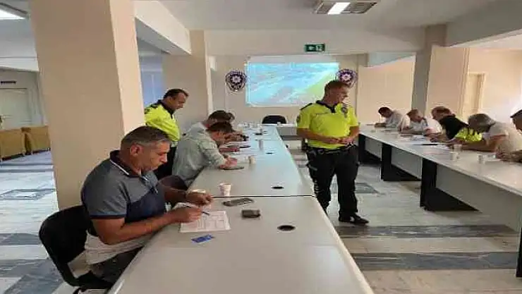 MUĞLA'DA TRAFİK EKİPLERİNE KAZA TUTANAĞI EĞİTİMİ