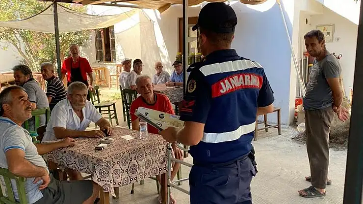 Muğla'da vatandaşlar jandarma tarafından siber suçlara karşı bilinçleniyor