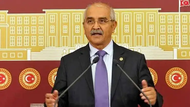 Muğla Eski Milletvekili Prof. Dr. Nurettin Demir Trafik Kazasında Yaralandı