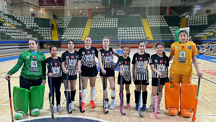 Muğla Hokey Ligi'nde liderlik CB Ege Yıldızları SK'nın