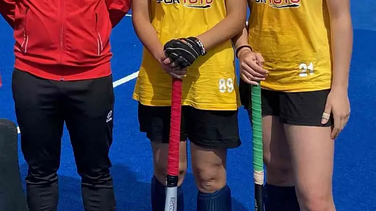 MUĞLA HOKEY TAKIMINDAN 2 SPORCU MİLLİ TAKIM KADROSUNA SEÇİLDİ